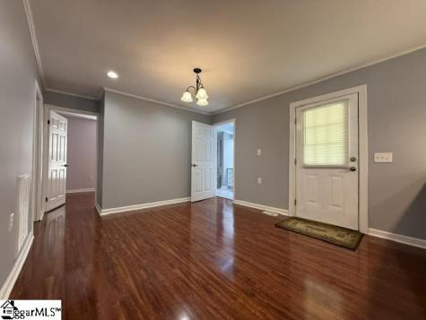 213 Magnolia Street Clinton SC 29325