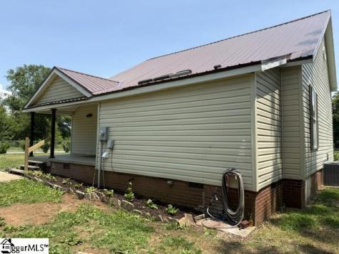 213 Magnolia Street Clinton SC 29325