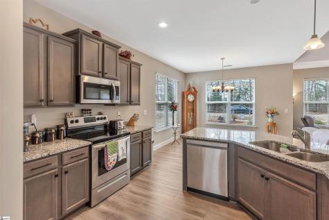 160 Inlet Pointe Drive Anderson SC 29625
