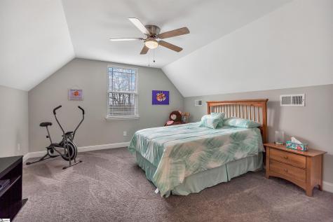 160 Inlet Pointe Drive Anderson SC 29625