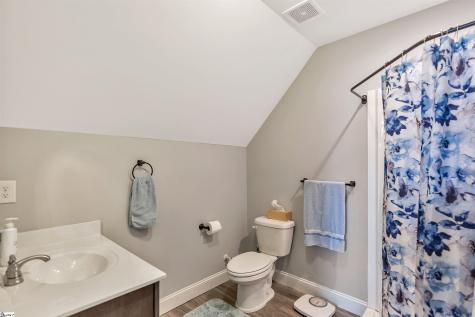 160 Inlet Pointe Drive Anderson SC 29625