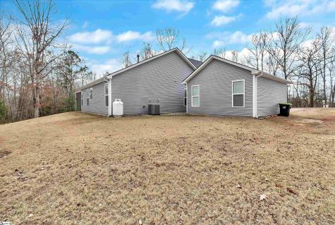 160 Inlet Pointe Drive Anderson SC 29625