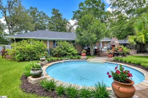 215 SE Barnard Avenue Aiken SC 29801