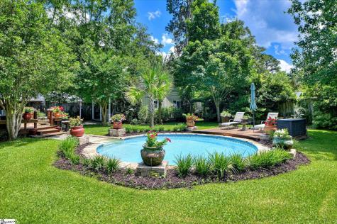 215 SE Barnard Avenue Aiken SC 29801