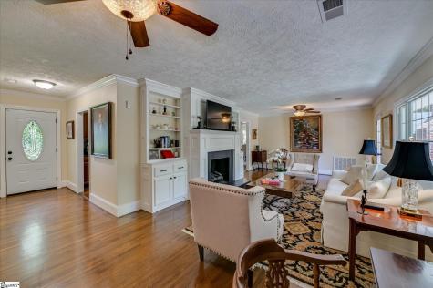 215 SE Barnard Avenue Aiken SC 29801