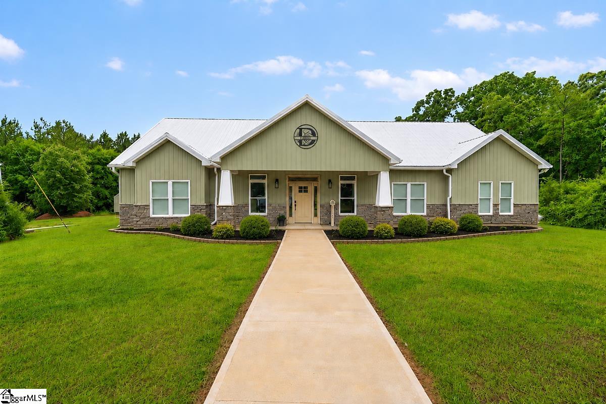 889 Murdock Road Due West SC 29639