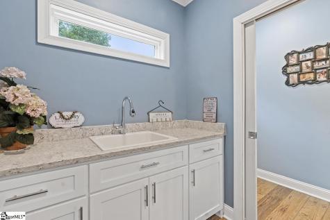889 Murdock Road Due West SC 29639