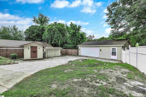107 Pine Bark Road Anderson SC 29625