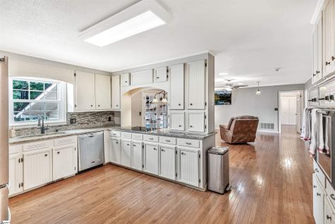 107 Pine Bark Road Anderson SC 29625