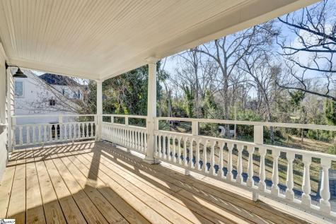 522 S Harper Street Laurens SC 29360