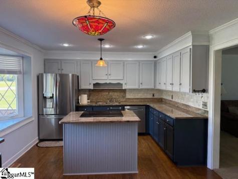 15 Fairlawn Circle Greenville SC 29617