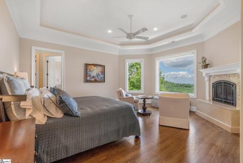 39 The Cliffs Parkway Landrum SC 29356