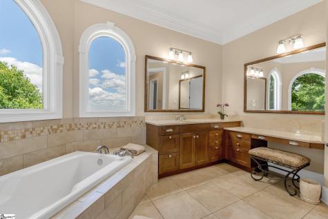 39 The Cliffs Parkway Landrum SC 29356