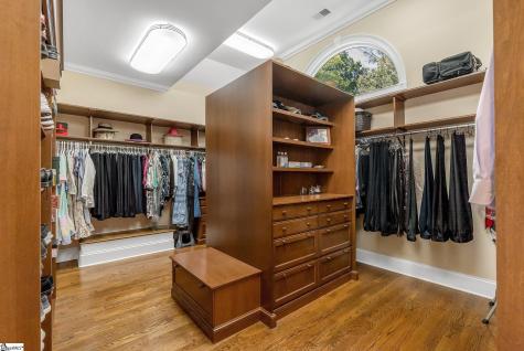 39 The Cliffs Parkway Landrum SC 29356