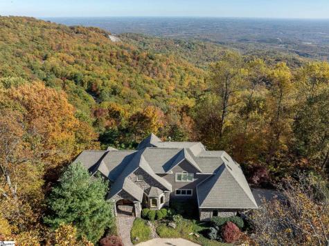 39 The Cliffs Parkway Landrum SC 29356