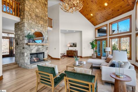 233 Stable Gate Drive Campobello SC 29322