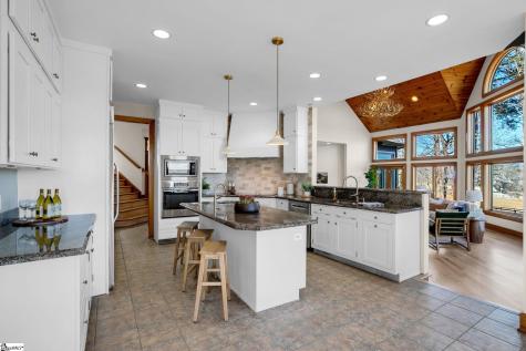 233 Stable Gate Drive Campobello SC 29322