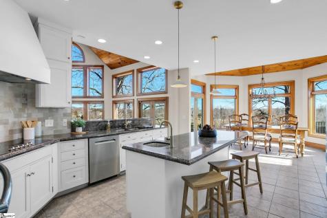 233 Stable Gate Drive Campobello SC 29322