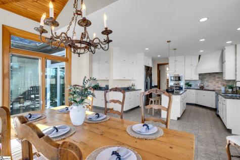 233 Stable Gate Drive Campobello SC 29322