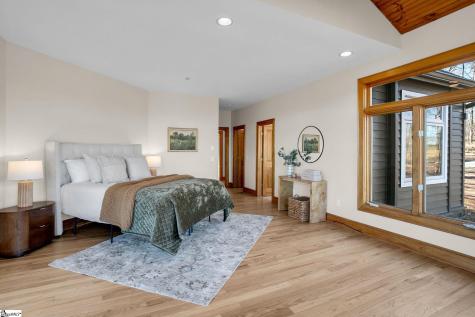 233 Stable Gate Drive Campobello SC 29322