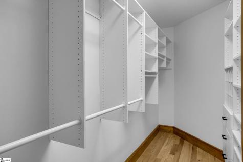 233 Stable Gate Drive Campobello SC 29322