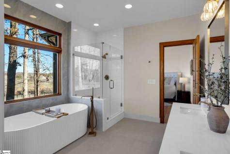 233 Stable Gate Drive Campobello SC 29322