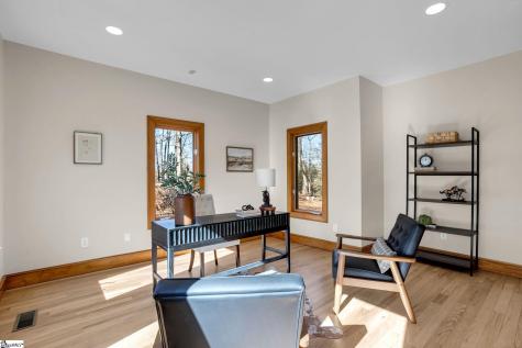 233 Stable Gate Drive Campobello SC 29322