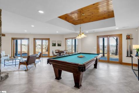 233 Stable Gate Drive Campobello SC 29322