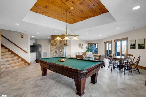 233 Stable Gate Drive Campobello SC 29322