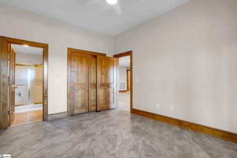 233 Stable Gate Drive Campobello SC 29322