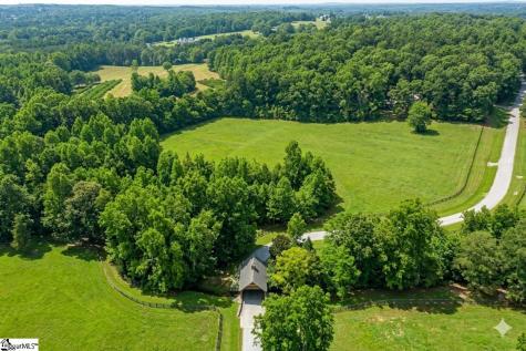 233 Stable Gate Drive Campobello SC 29322