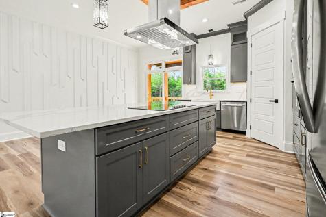 197 Old Farrs Bridge Road Greenville SC 29611