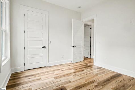 197 Old Farrs Bridge Road Greenville SC 29611