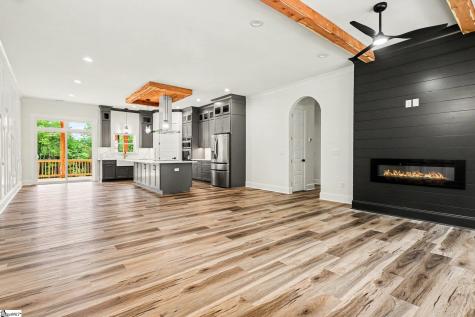 197 Old Farrs Bridge Road Greenville SC 29611