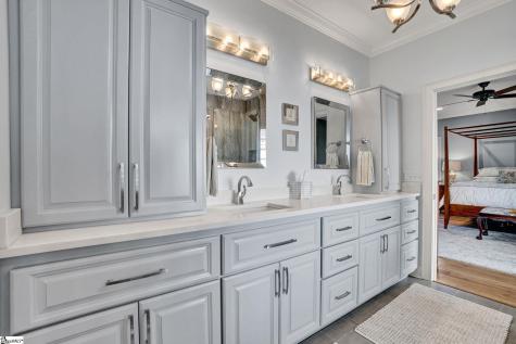 313 Lakeside Drive Seneca SC 29672