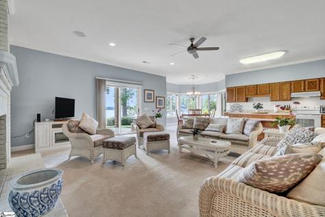 313 Lakeside Drive Seneca SC 29672