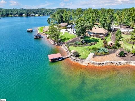 313 Lakeside Drive Seneca SC 29672