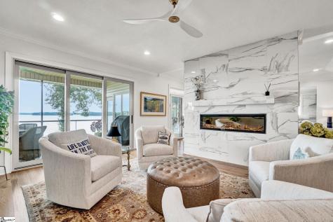 313 Lakeside Drive Seneca SC 29672