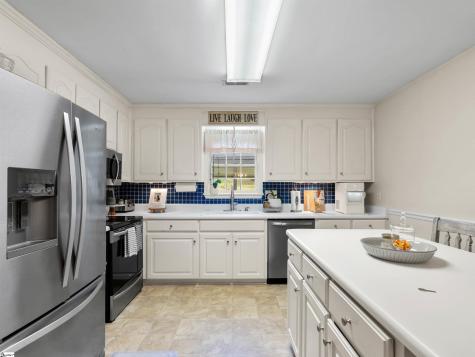 15990 Asheville Highway Campobello SC 29322