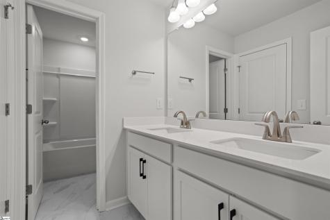 468 Sweetbay Drive Seneca SC 29678