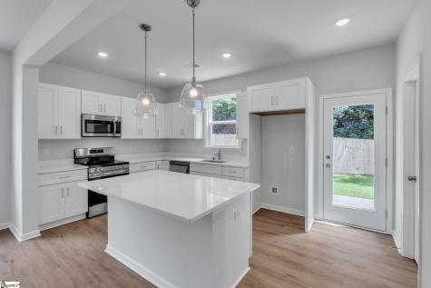 143 D Street Greenville SC 29609