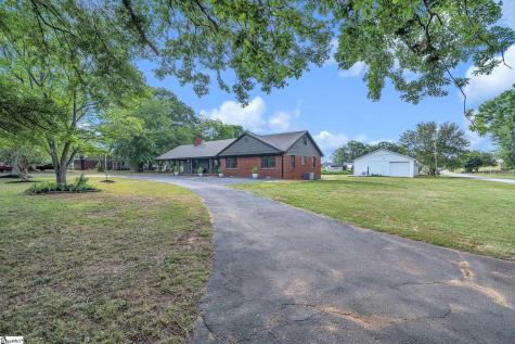 311 Costner Road Boiling Springs SC 29316