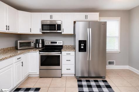 195 Stribling Circle Spartanburg SC 29301