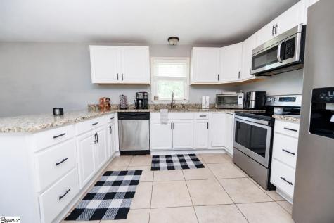 195 Stribling Circle Spartanburg SC 29301