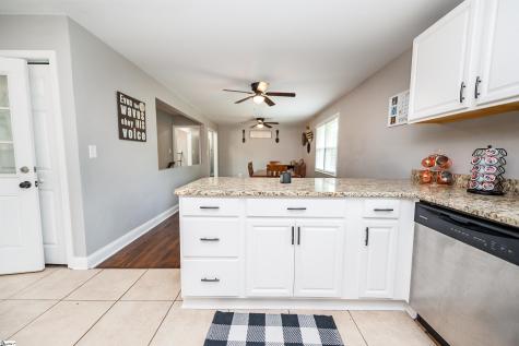 195 Stribling Circle Spartanburg SC 29301