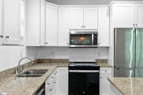 126 Colonial Walk Pickens SC 29671