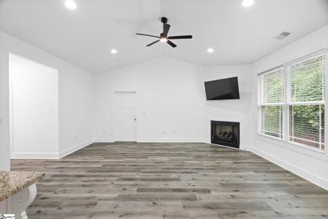 126 Colonial Walk Pickens SC 29671