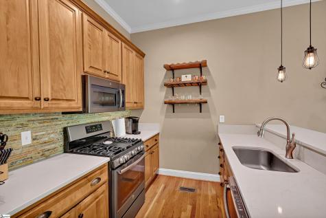 18 Edge Court Greenville SC 29609