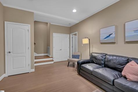 18 Edge Court Greenville SC 29609