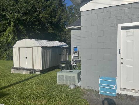 101 Elm Street Clinton SC 29325